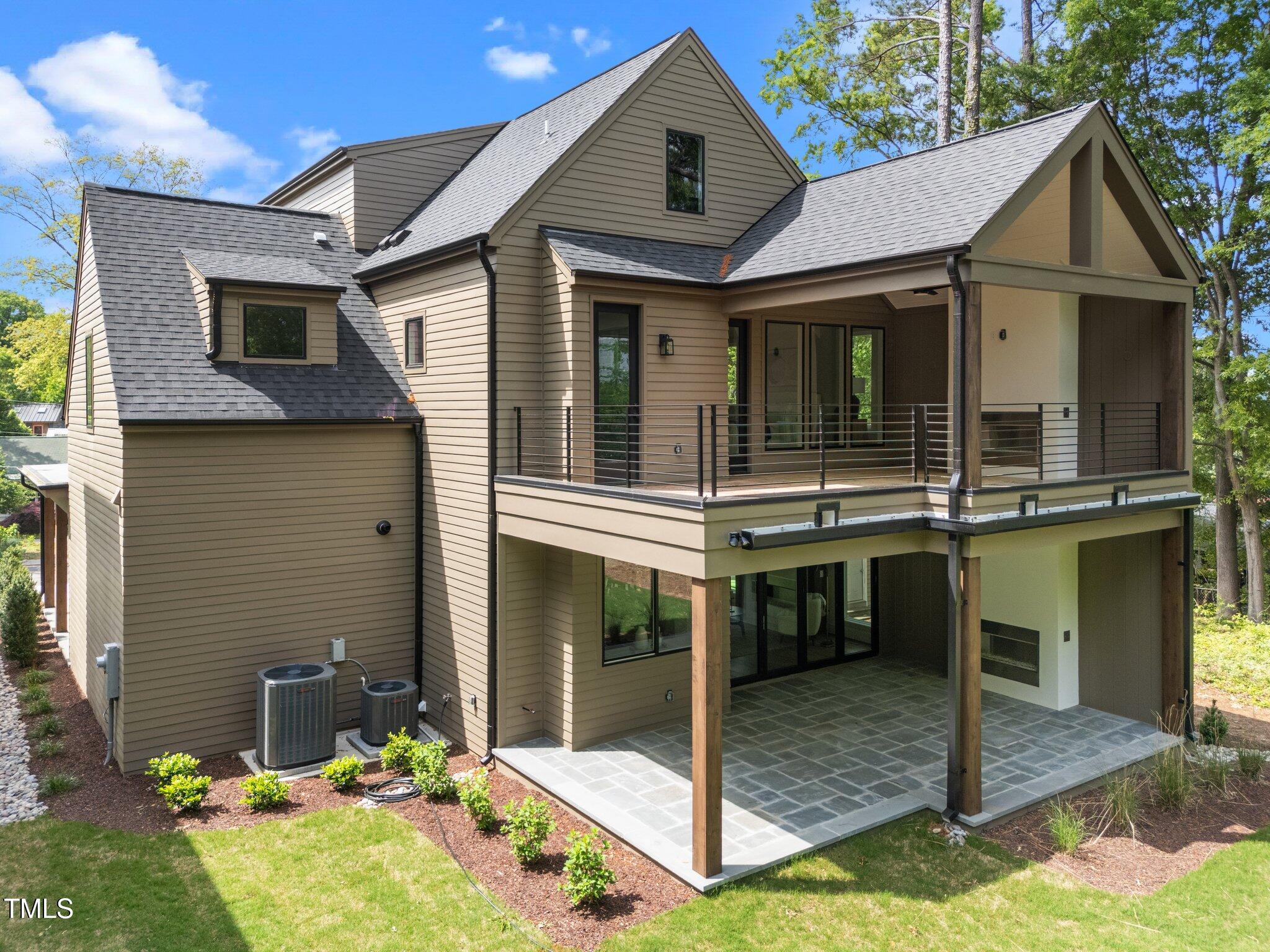 339 Mulberry Street Raleigh, NC 27604 - Photo 49 of 54 60-web-or-mls-DJI_20250423114506_0920_D