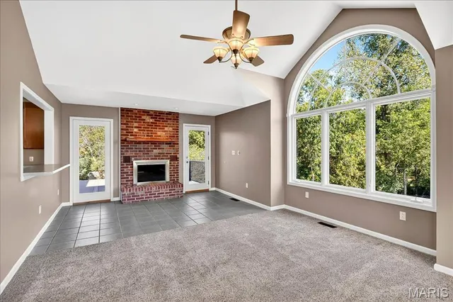 $539,000 | 3567 Sweet Briar Lane, Columbia, IL 62236