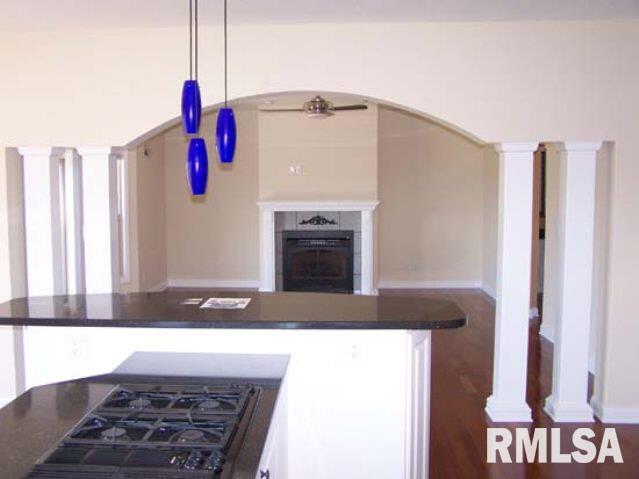 5524 Judge Road Bettendorf, IA 52722 - Photo 7 of 9 Gallery Image 7