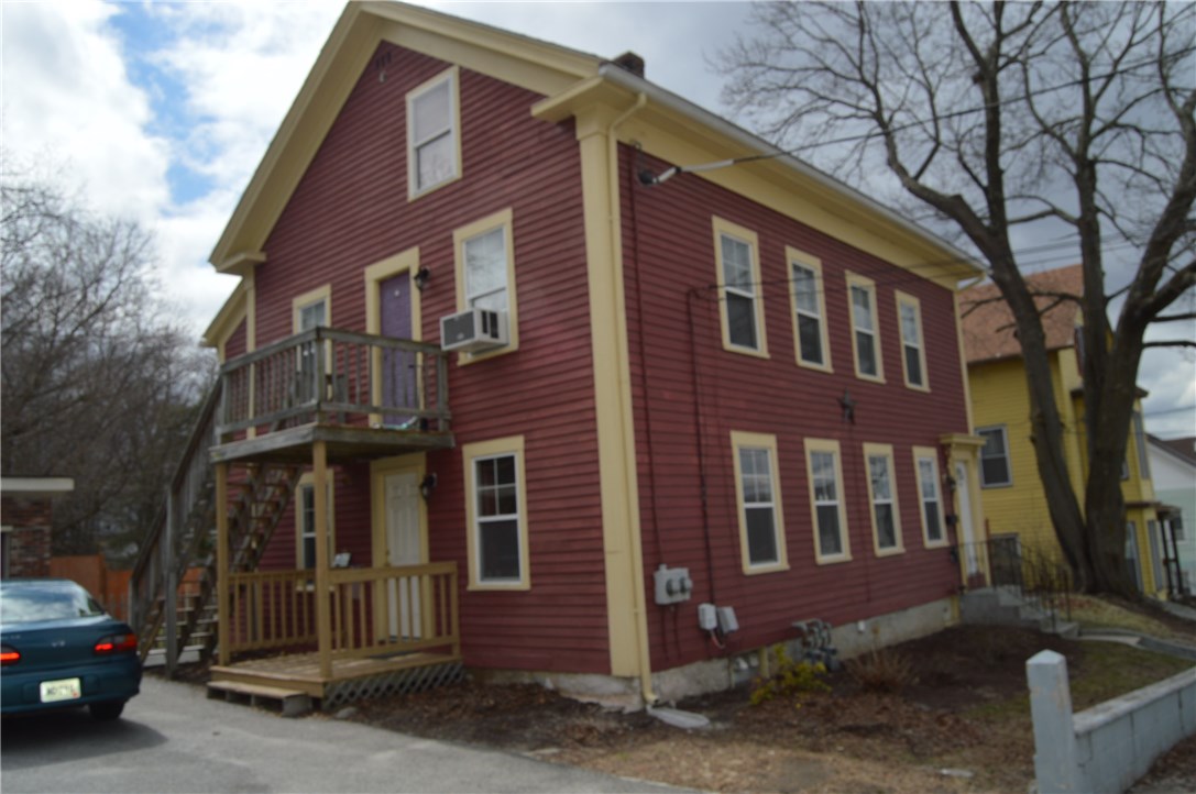 35 Crawford Street Woonsocket, RI 02895 - Photo 3 of 36 Gallery Image 3