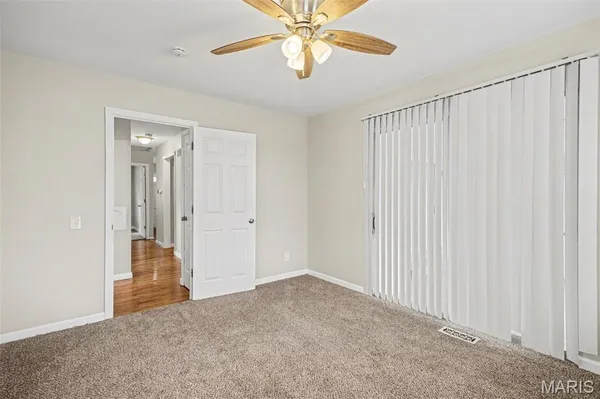 $219,900 | 668 Talon Drive, Florissant, MO 63031