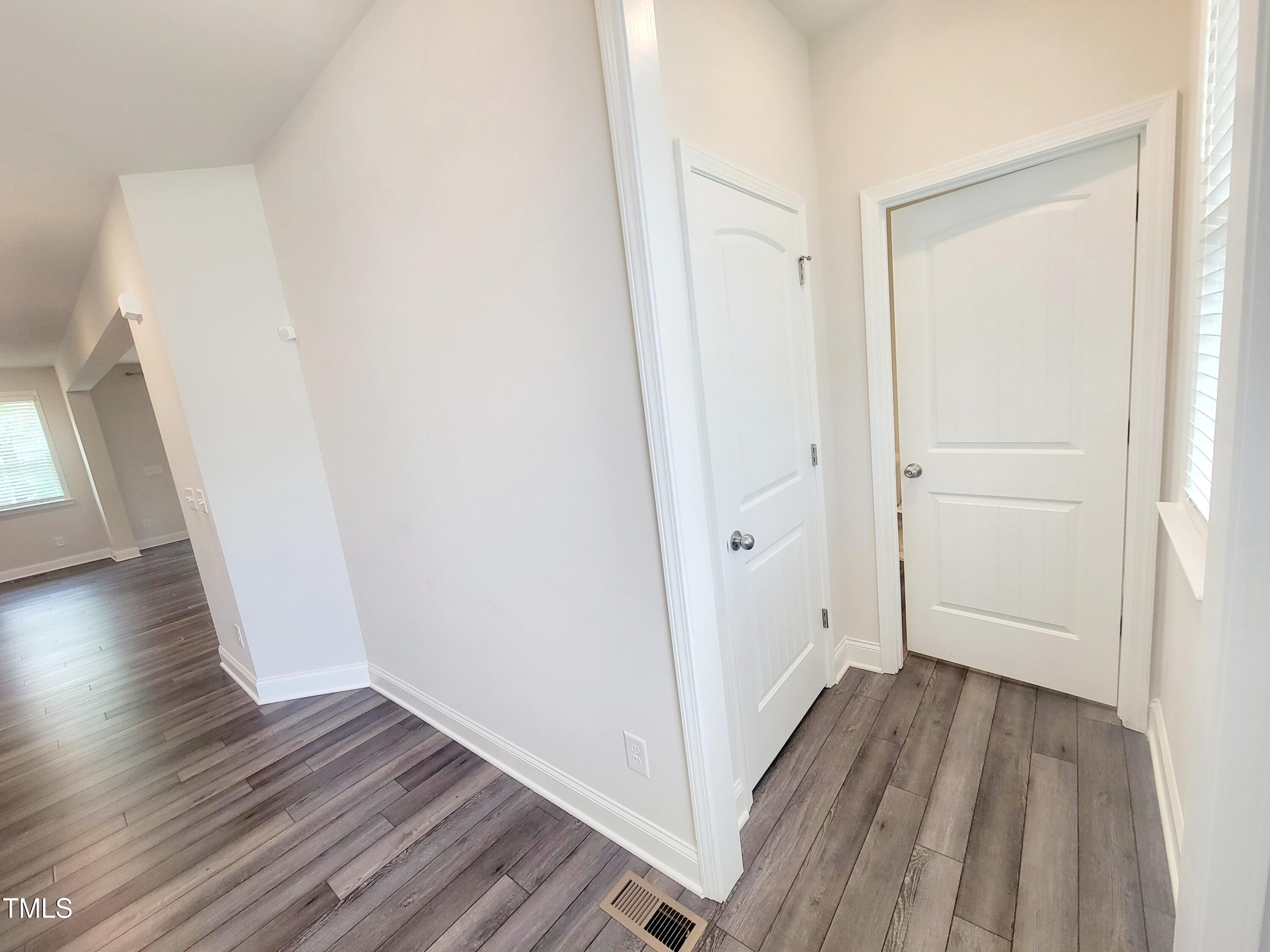 121 Scoville Road Garner, NC 27529 - Photo 4 of 91