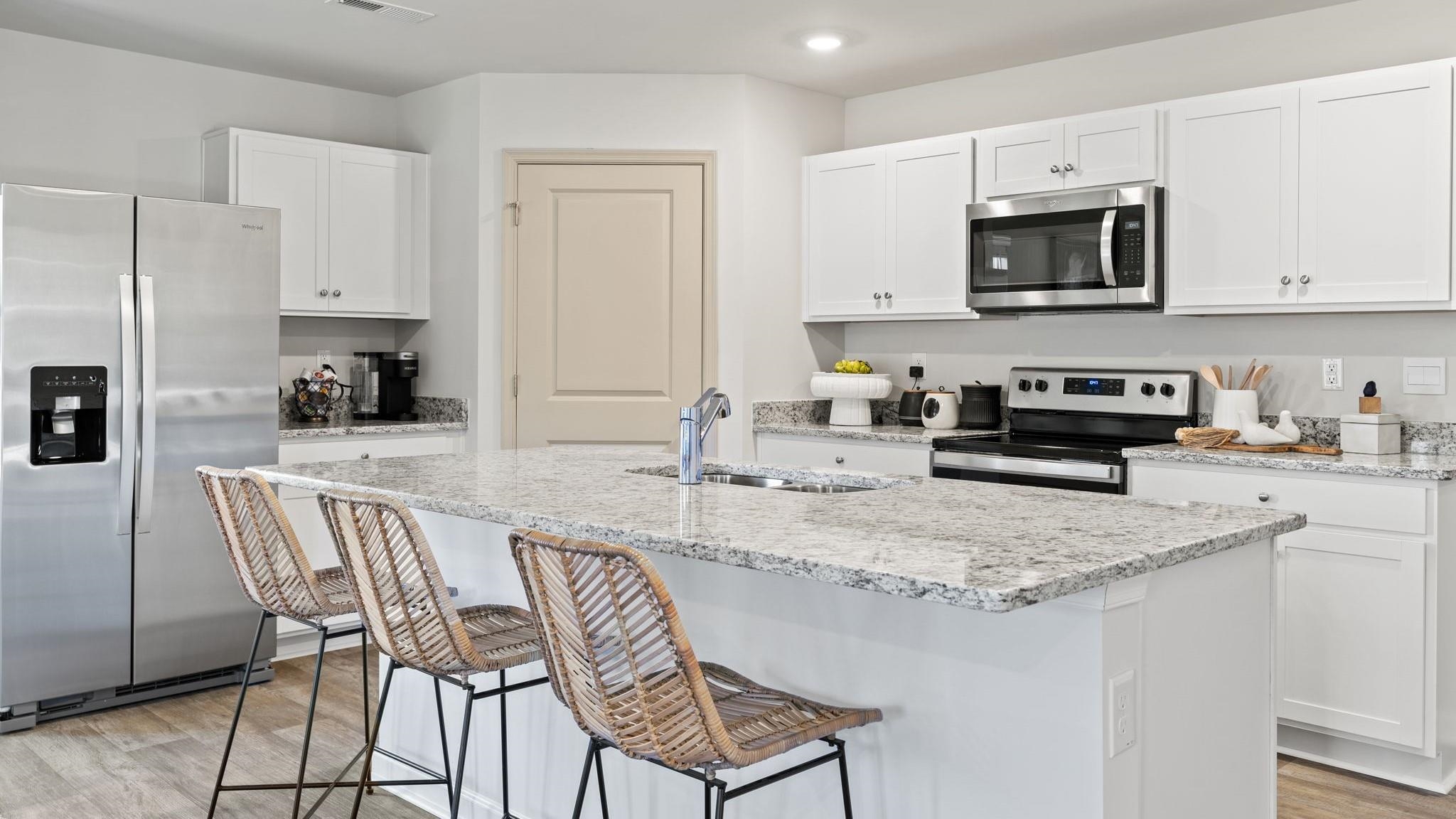 108 Rolling Rdg Court Staunton, VA 24401 - Photo 6 of 25 Gallery Image 6