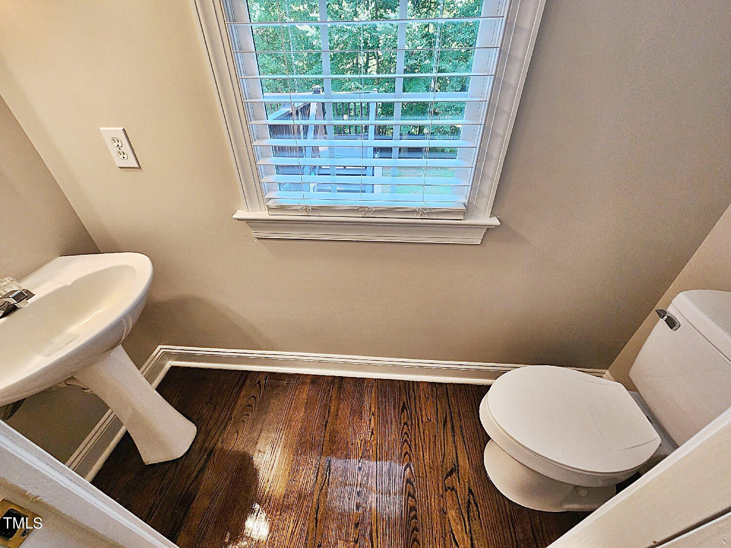 4418 Samantha Drive Raleigh, NC 27613 - Photo 11 of 46 half bath b