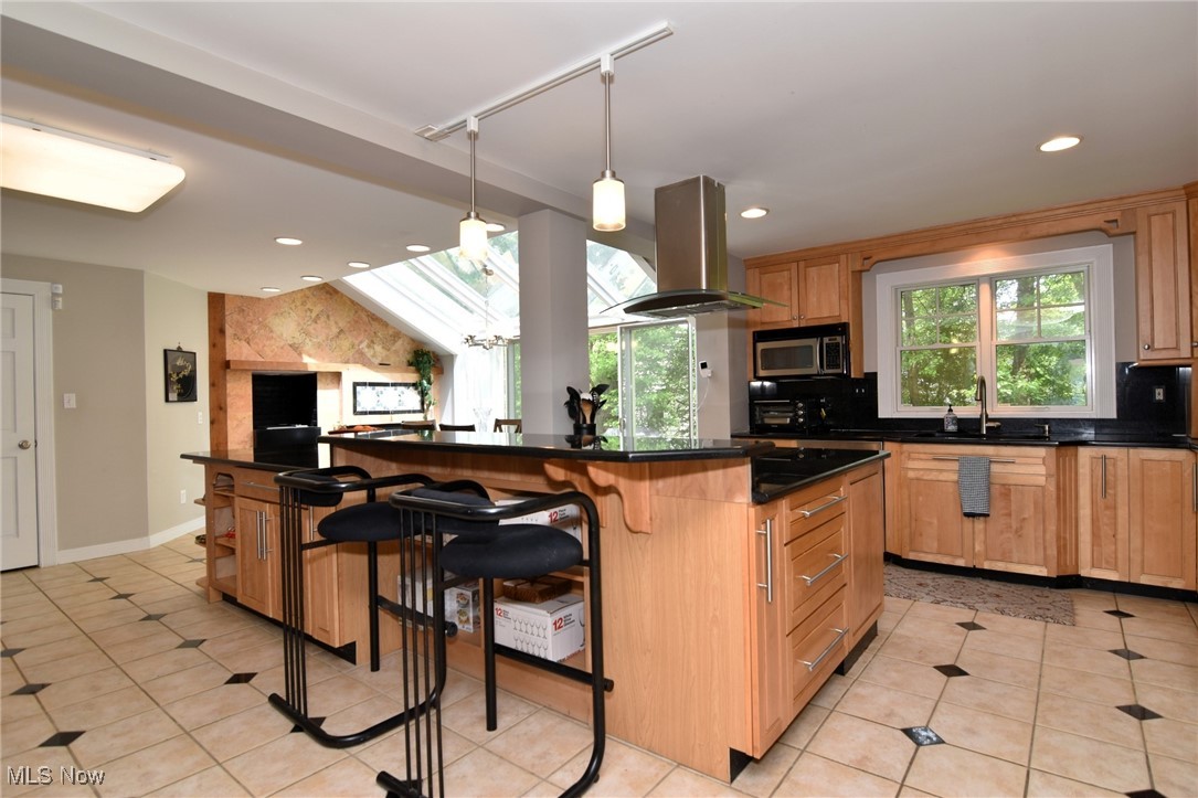 28650 Edgedale Road Cleveland, OH 44124 - Photo 13 of 46 Gallery Image 13