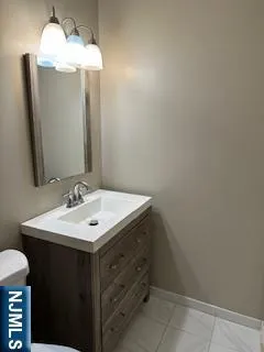 $1,450 | 334 Grand Avenue, Unit 10, Leonia, NJ 07605