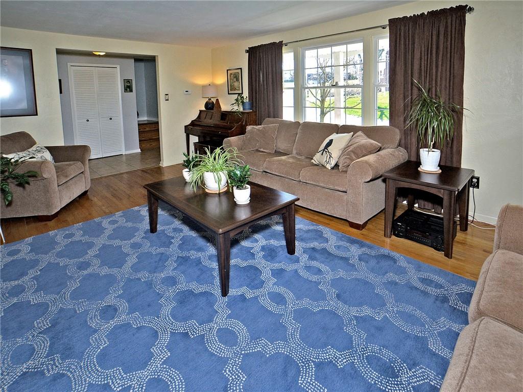 208 Rush Valley Road Monroeville, PA 15146 - Photo 9 of 25 Gallery Image 9