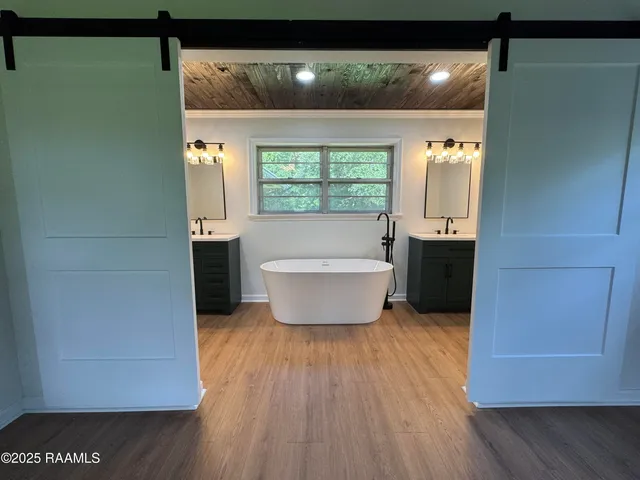 $210,000 | 1225 South Railroad Avenue, Opelousas, LA 70570