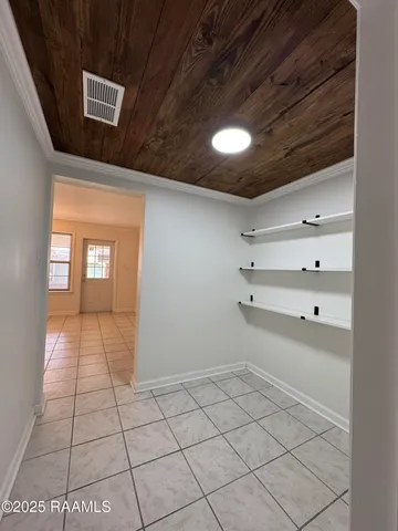 $210,000 | 1225 South Railroad Avenue, Opelousas, LA 70570