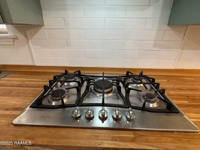 $210,000 | 1225 South Railroad Avenue, Opelousas, LA 70570