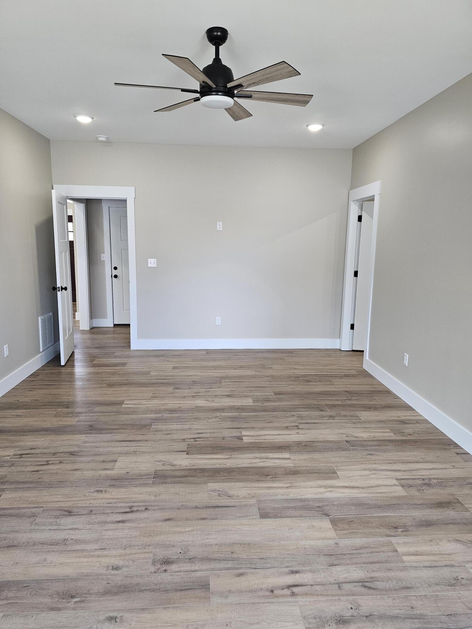 785 Keller Road London, KY 40741 - Photo 9 of 23 20250326_134902