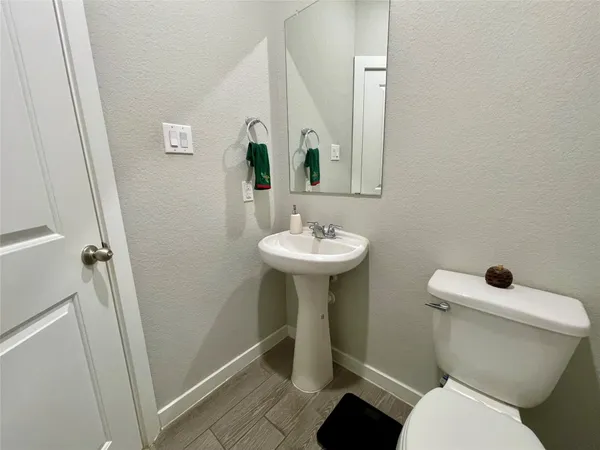 $2,900 | 4334 Hemlock Grove Lane, Manvel, TX 77578