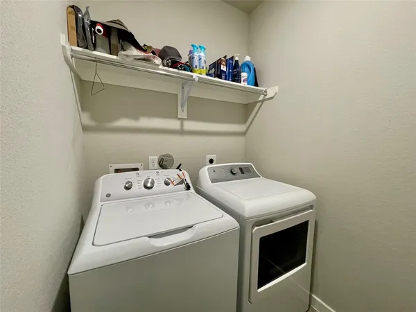 $2,900 | 4334 Hemlock Grove Lane, Manvel, TX 77578