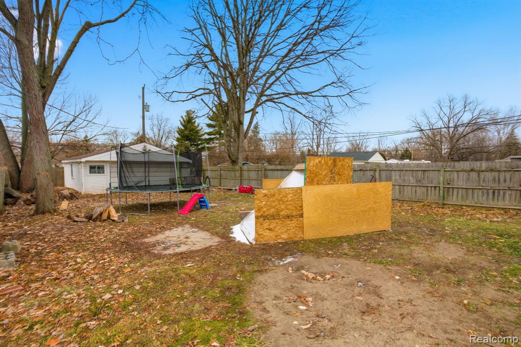 15390 Beech Daly Road Taylor, MI 48180 - Photo 27 of 34 Gallery Image 27