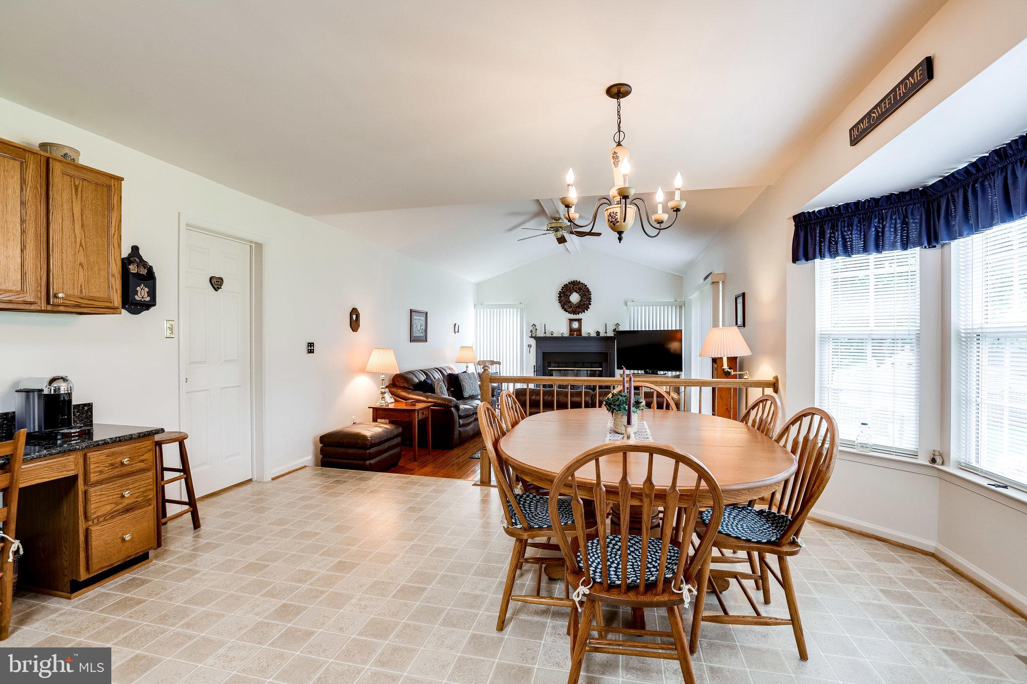 100 Brookshire Drive, Warrenton, VA 20186 Compass