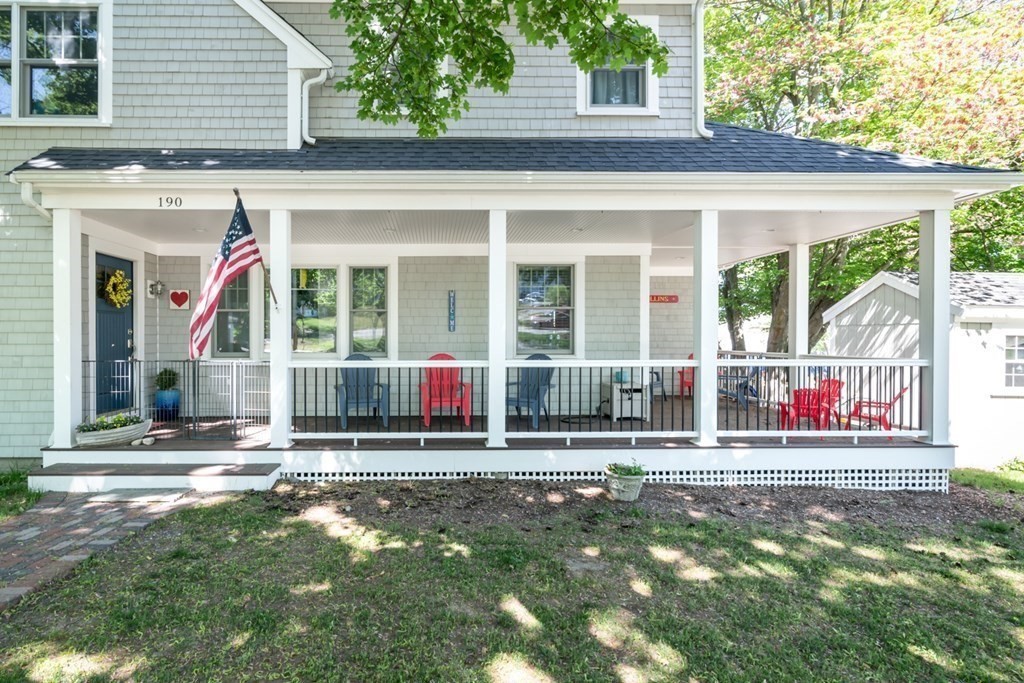 190 Hatherly Road Scituate, MA 02066 - Photo 3 of 32