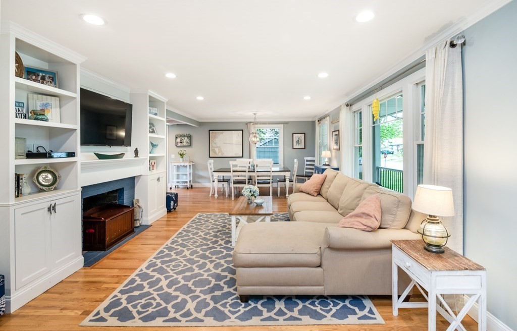 190 Hatherly Road Scituate, MA 02066 - Photo 6 of 32