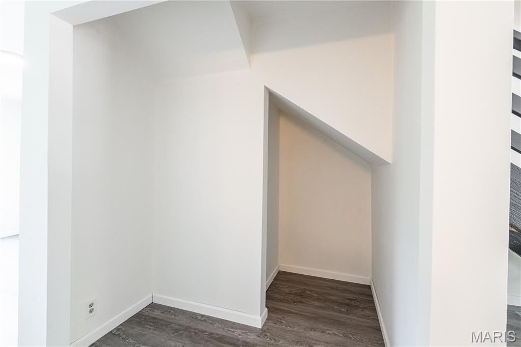 3017 Pembroke Lane, Unit 14 High Ridge, MO 63049 - Photo 13 of 21