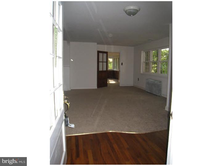 2052 Mill Road Norristown, PA 19403 - Photo 5 of 25 Gallery Image 5