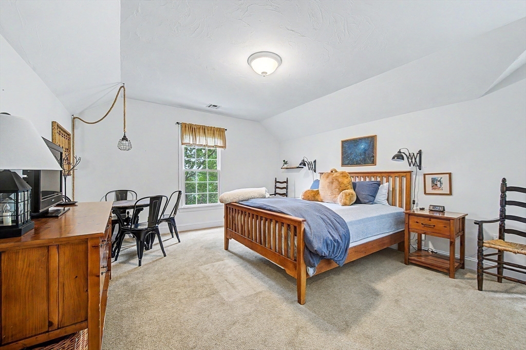 13 Hearthstone Road Hopkinton, MA 01748 - Photo 25 of 36
