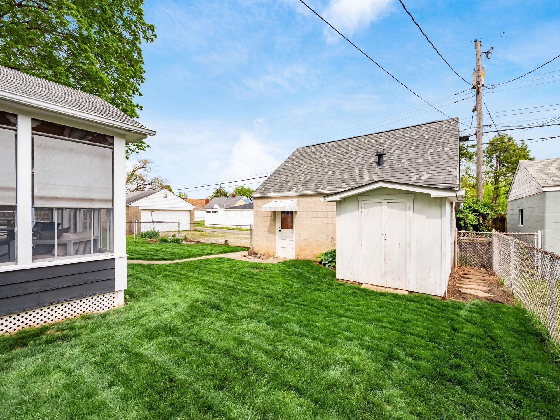 194 Demorest Road Columbus, OH 43204 - Photo 42 of 45 194 Demorest
