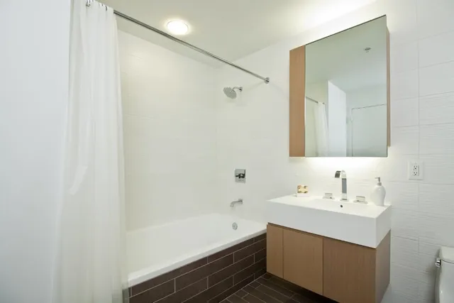 $1,198,000 | 77 Hudson Street, Unit 1411, Jersey City, NJ 07302