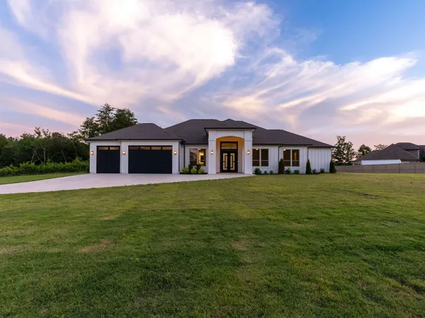 $999,000 | 1730 River Oak Road, Inman, SC 29349