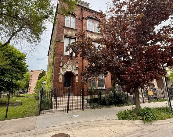 2722 West 18th Street, Chicago, IL 60608