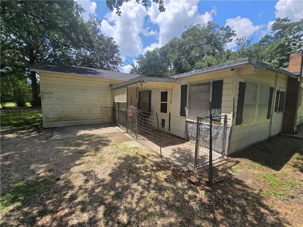 43124 Sontheimer Road Hammond, LA 70403 - Photo 3 of 5