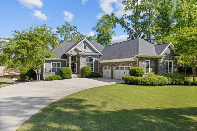 $1,150,000 | 217 Commonwealth Drive, Ninety Six, SC 29666
