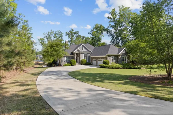 $1,095,000 | 217 Commonwealth Drive, Ninety Six, SC 29666