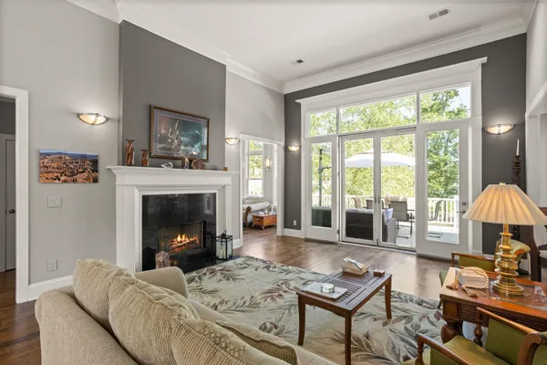 $1,095,000 | 217 Commonwealth Drive, Ninety Six, SC 29666