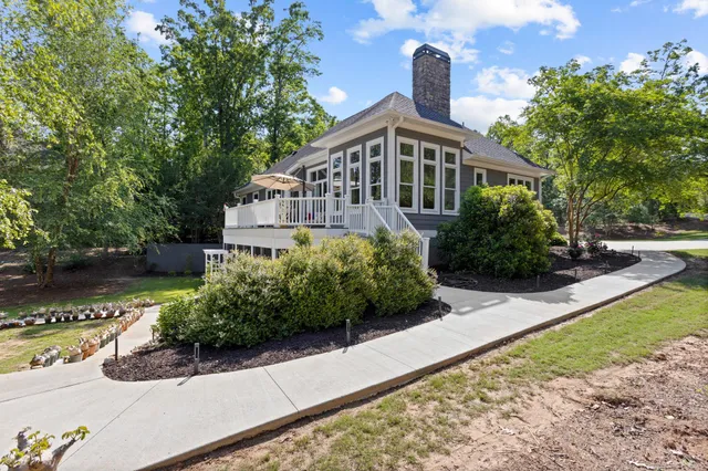 $1,150,000 | 217 Commonwealth Drive, Ninety Six, SC 29666