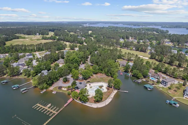 $1,150,000 | 217 Commonwealth Drive, Ninety Six, SC 29666