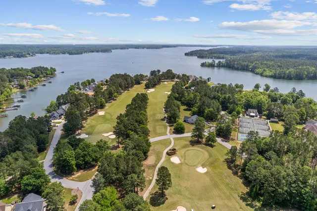 $1,150,000 | 217 Commonwealth Drive, Ninety Six, SC 29666