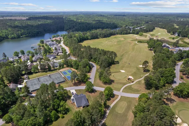 $1,150,000 | 217 Commonwealth Drive, Ninety Six, SC 29666