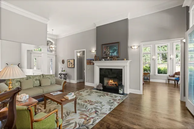 $1,150,000 | 217 Commonwealth Drive, Ninety Six, SC 29666