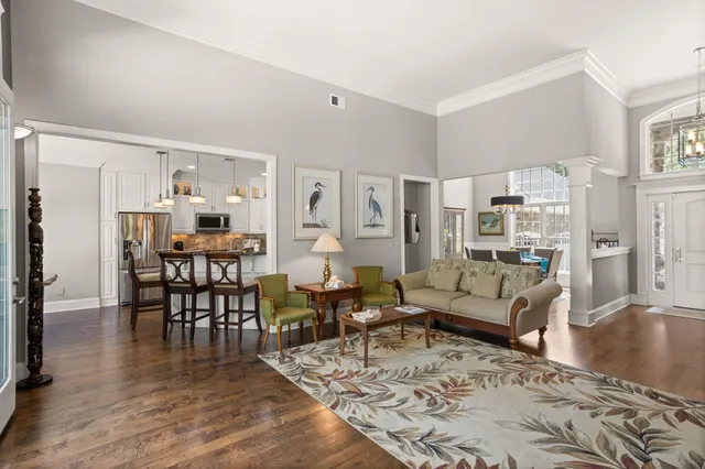 $1,150,000 | 217 Commonwealth Drive, Ninety Six, SC 29666