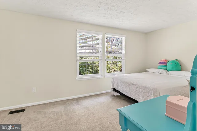 $503,000 | 14578 Olde Kent Road, Centreville, VA 20120