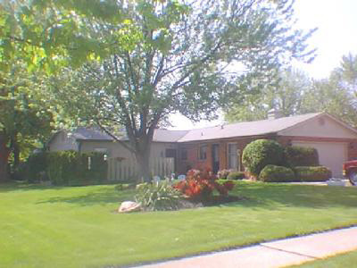 8527 Covington Road Fort Wayne, IN 46804 - Photo 3 of 12