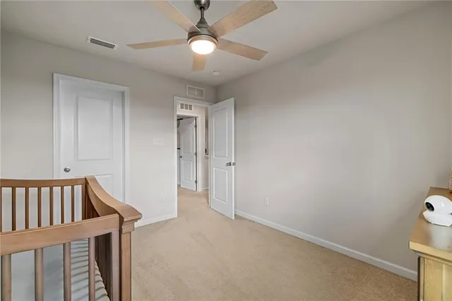 a view of utility room