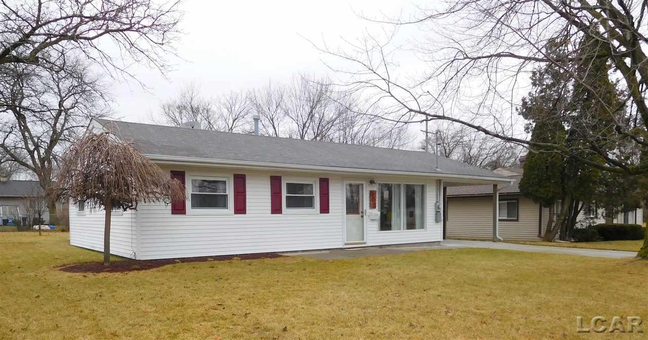 503 West Russell Road Tecumseh, MI 49286 - Photo 1 of 12 31311325.JPG