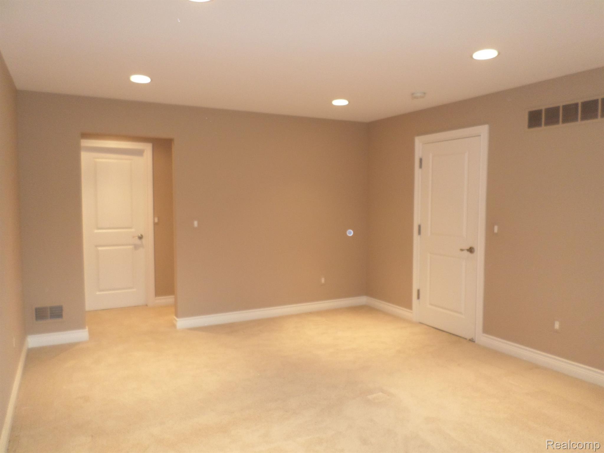 17515 Millar Road Clinton Township, MI 48036 - Photo 40 of 72 Upstairs Bed 1