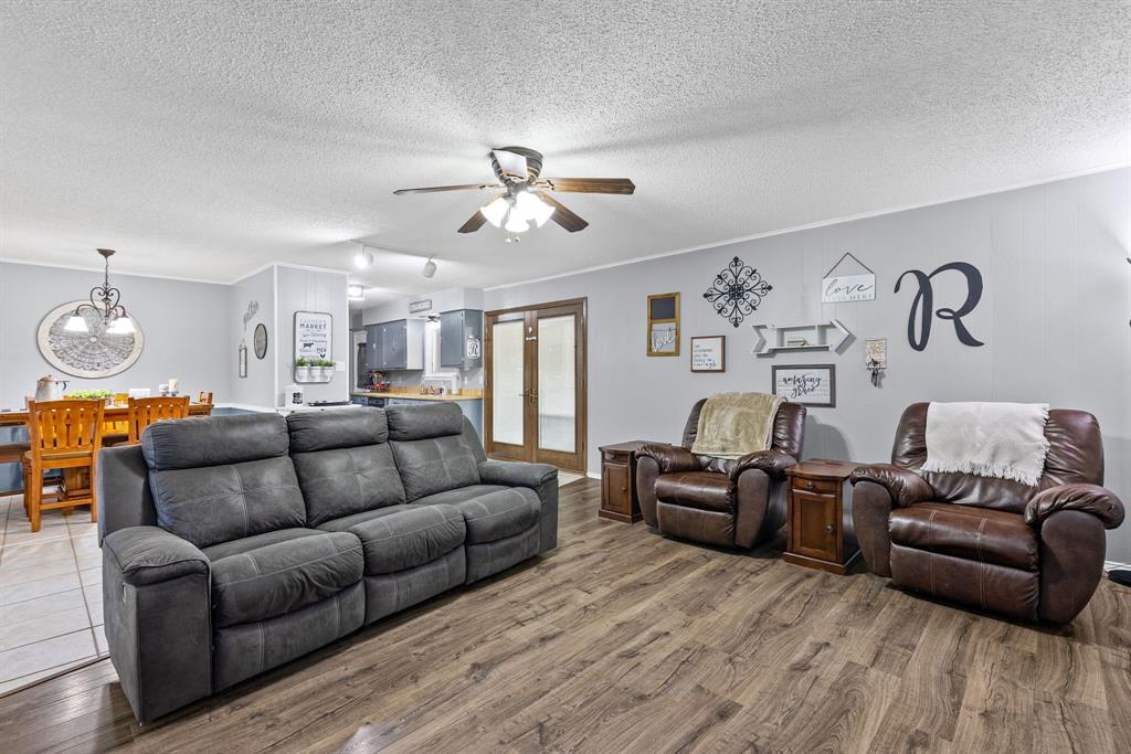 3026 Arapaho Road Commerce, TX 75428 - Photo 14 of 38
