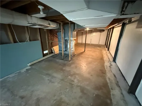 $1,995 | 4975 Stonington Road Southwest, Winston-Salem, NC 27103