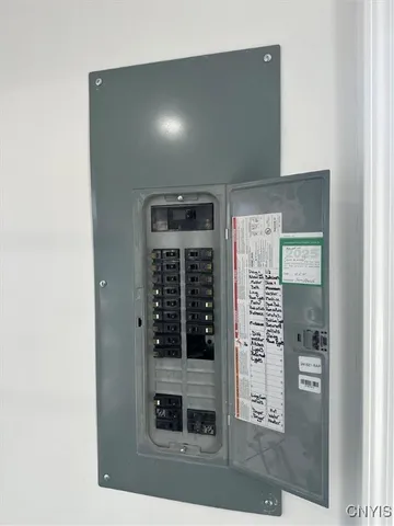 $2,000 | 53 Owasco Street, Auburn, NY 13021