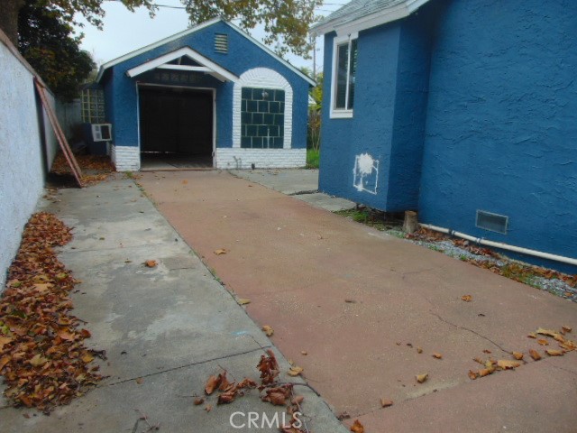 1359 2nd Street Red Bluff, CA 96080 - Photo 10 of 12 a view of a house with a yard