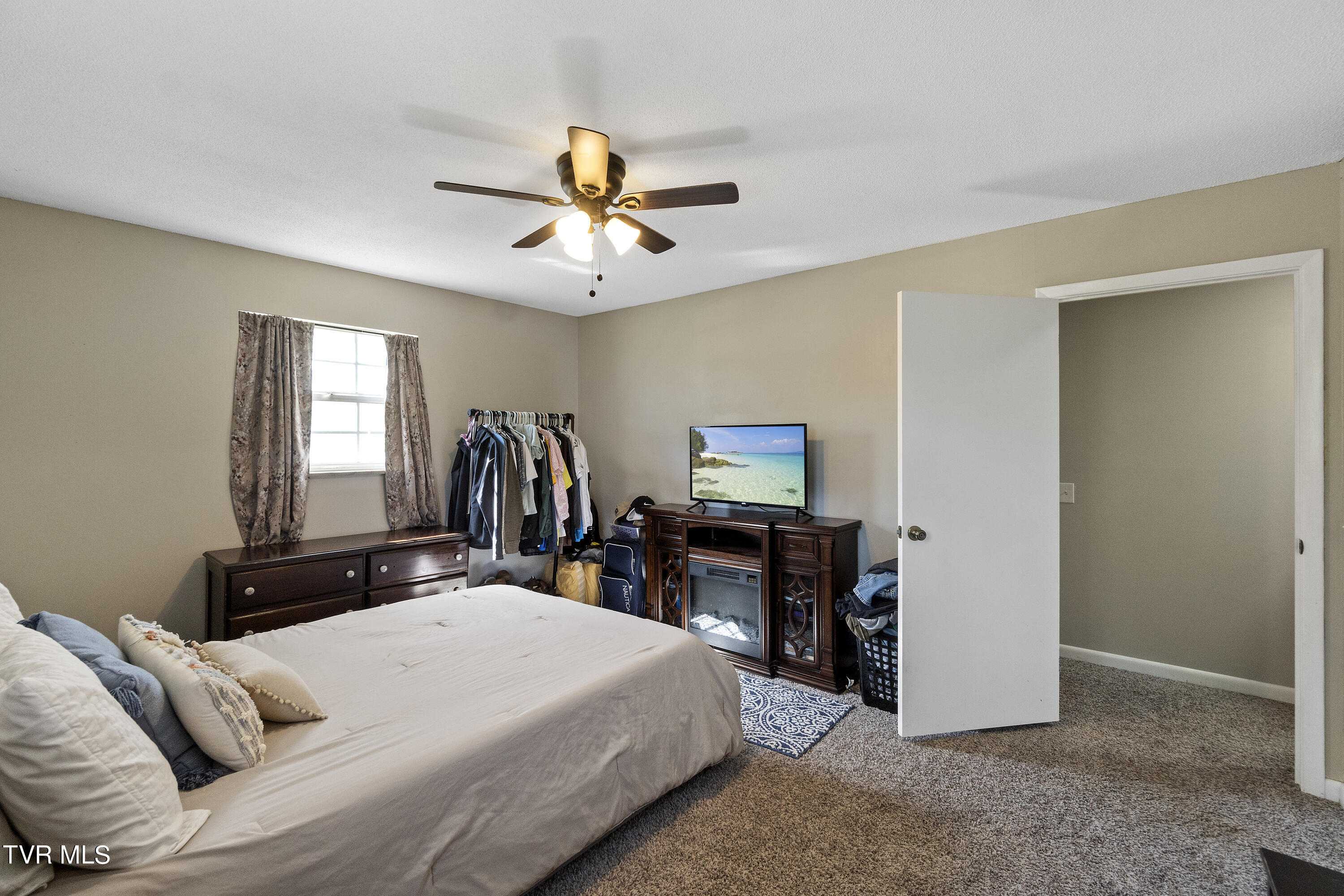 1202 Kevin Lane Greeneville, TN 37745 - Photo 18 of 35 DSC08016