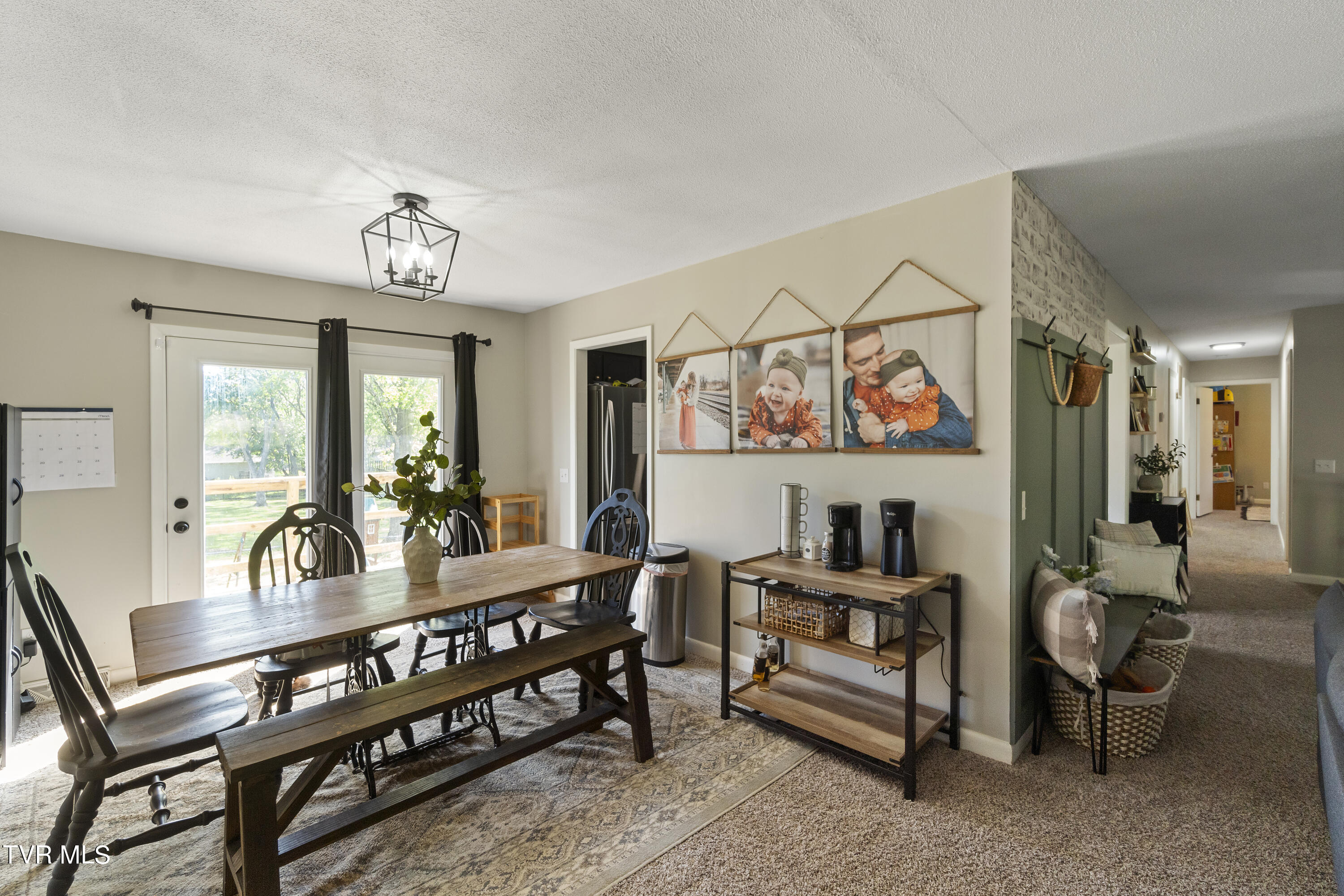 1202 Kevin Lane Greeneville, TN 37745 - Photo 6 of 35 DSC07968