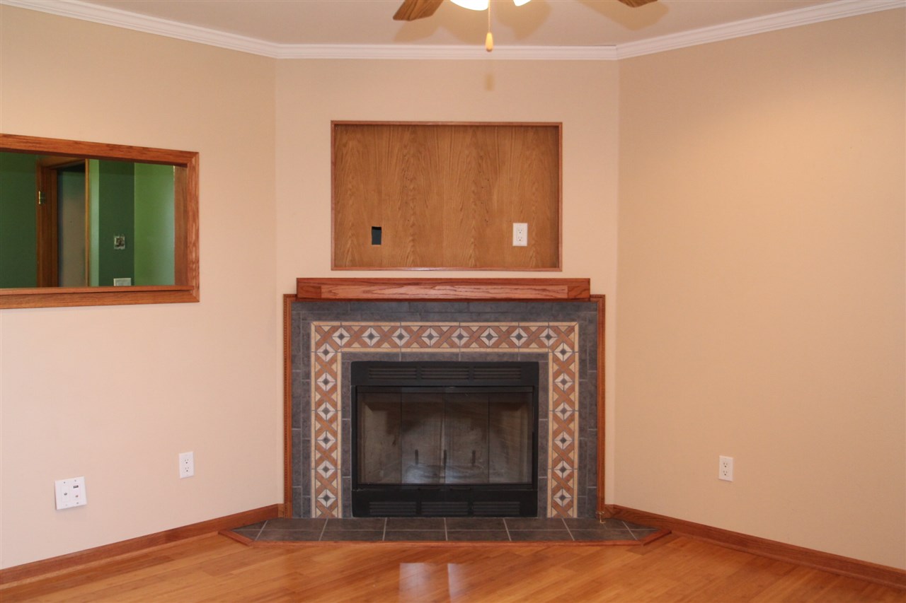 5500 Prairie Hill Road South Beloit, IL 61080 - Photo 3 of 17 Gallery Image 3